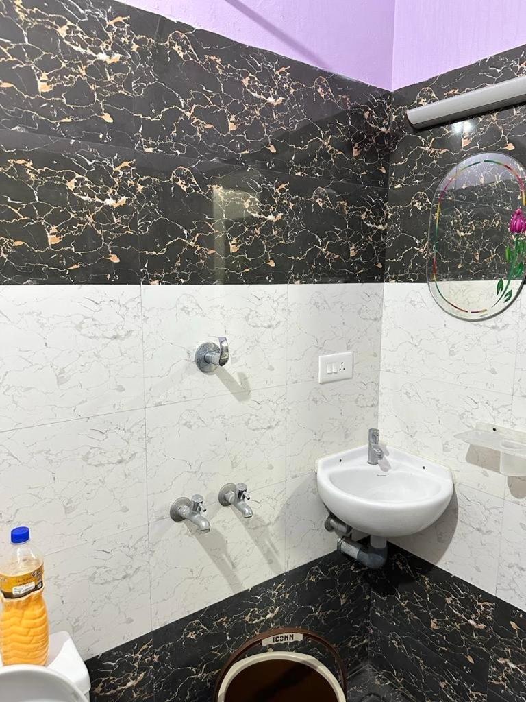 Tamizh Nest - தமிழ்க்குடில் Villa Kanyakumari Bagian luar foto